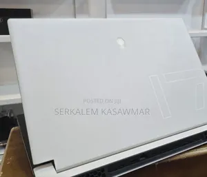 New Laptop Alienware M17x R2 32GB Intel Core I7 SSD 1T