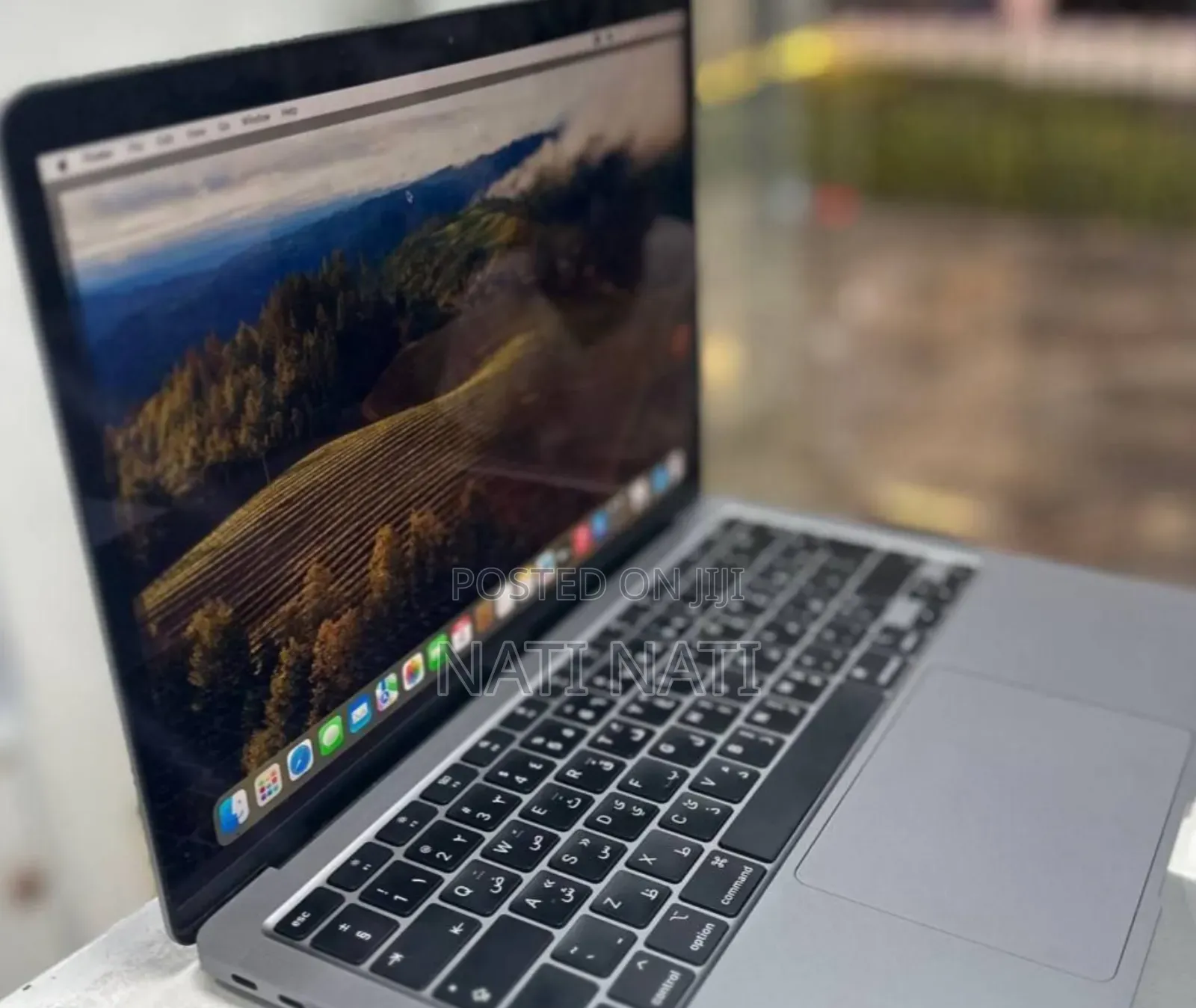 New Laptop Apple MacBook Pro M1 8GB Intel SSD 256GB