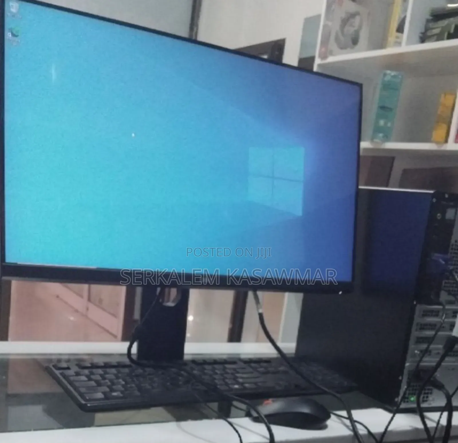 New Desktop Computer Dell Vostro 3900 8GB Intel Core I5 SSD 1T