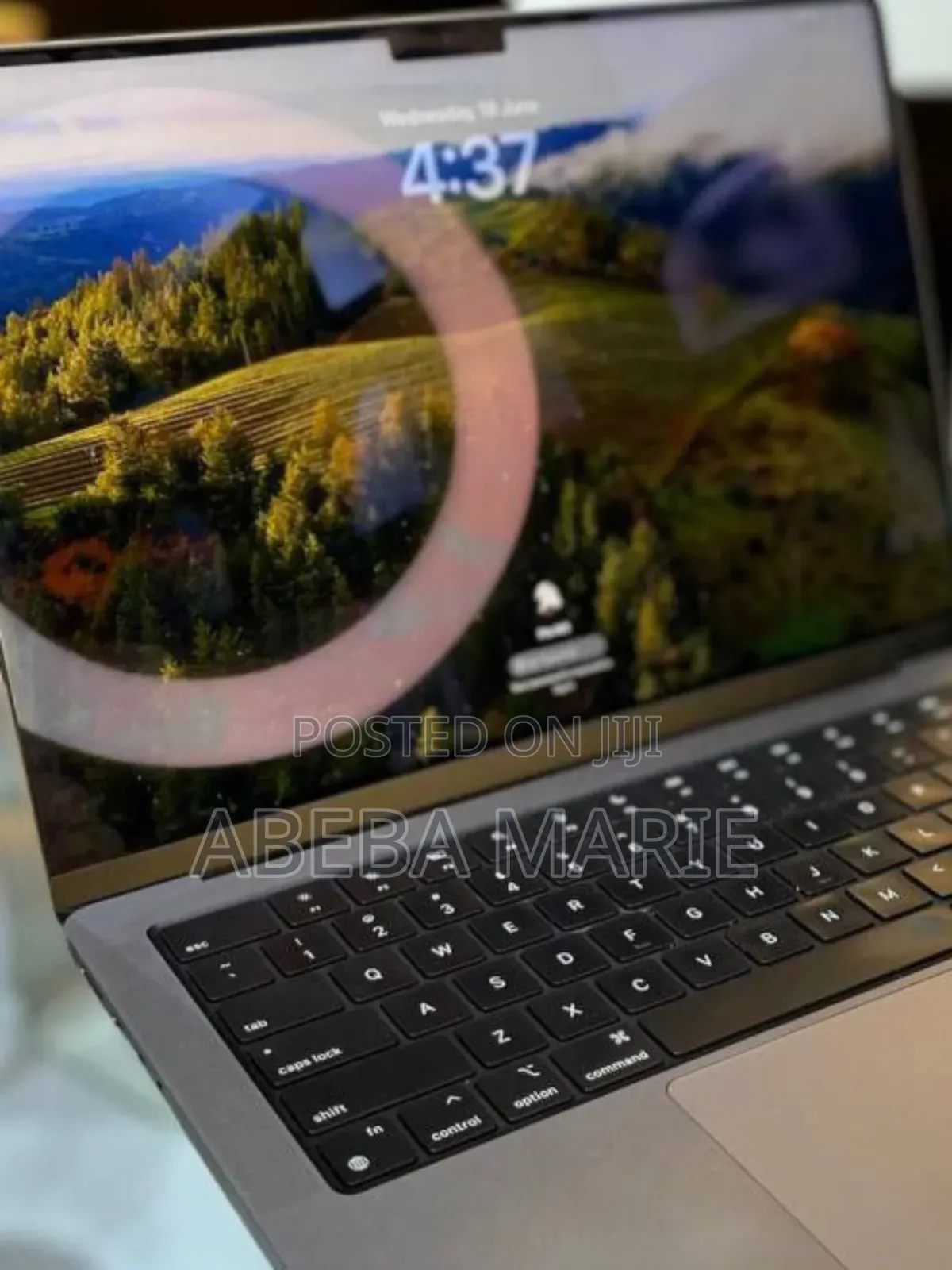 New Laptop Apple MacBook Pro 2024 M3 14-Inch 16GB Apple M3 Pro SSD 1T