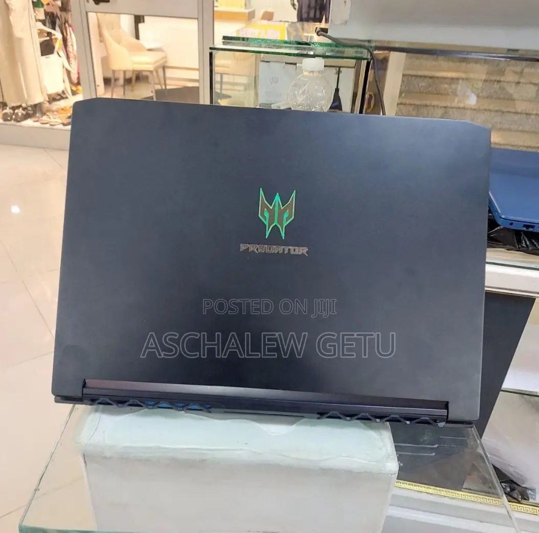 New Laptop Acer Predator Helios 300 16GB Intel Core I7 SSD 1T