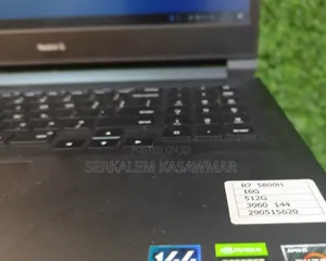 New Laptop Asus ROG Strix G15 16GB AMD Ryzen 7 SSD 512GB