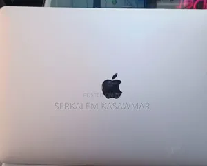 Photo - New Laptop Apple MacBook Pro 32GB Intel Core I9 SSD 1T
