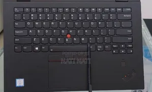 Photo - New Laptop Lenovo ThinkPad Yoga 370 8GB Intel Core I7 SSD 512GB