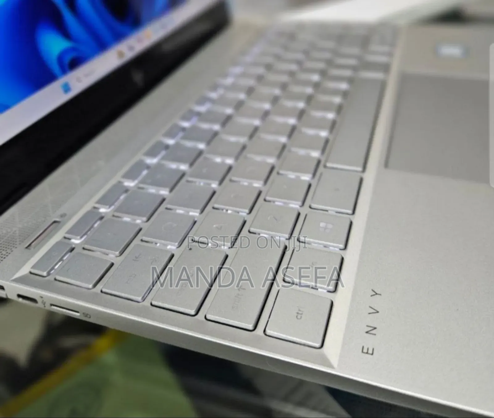 New Laptop HP Envy 14 8GB Intel Core I5 SSD 256GB