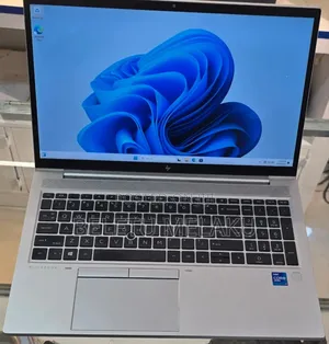 New Laptop HP EliteBook 850 G8 16GB Intel Core I7 SSD 512GB