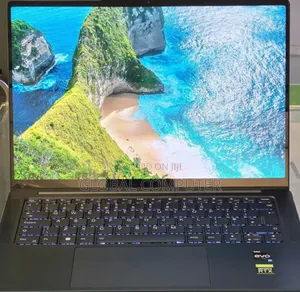 Photo - New Laptop Lenovo Yoga 700 32GB Intel Core I7 SSD 1T