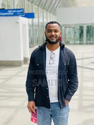 Photo - Senior Accoutant