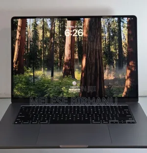 New Laptop Apple MacBook 8GB Apple M3 SSD 256GB