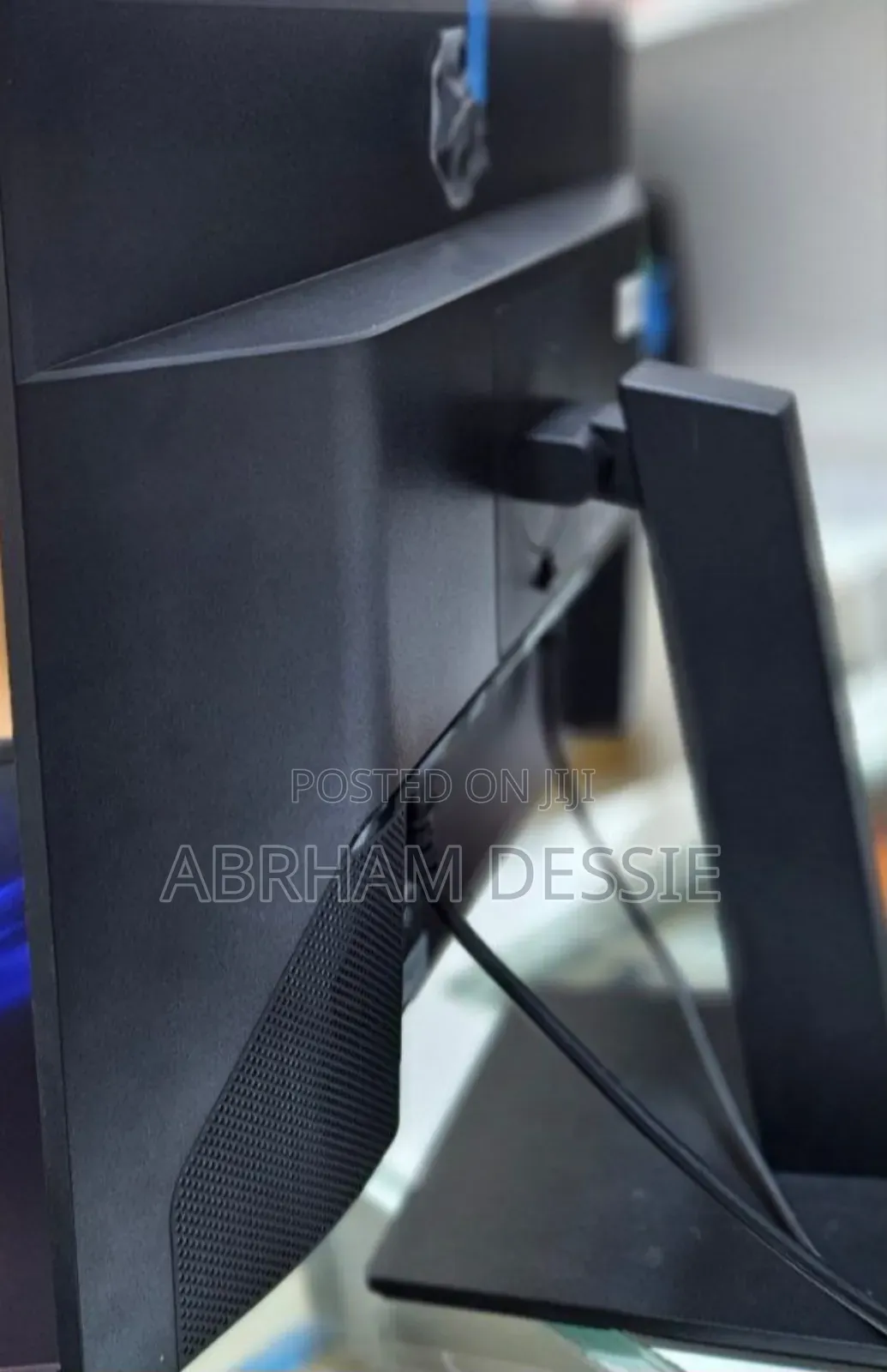 New Desktop Computer HP AiO 27 4GB HDD 512GB