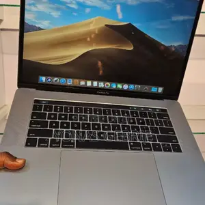 New Laptop Apple MacBook Pro 2017 16GB Intel Core I7 SSD 1T