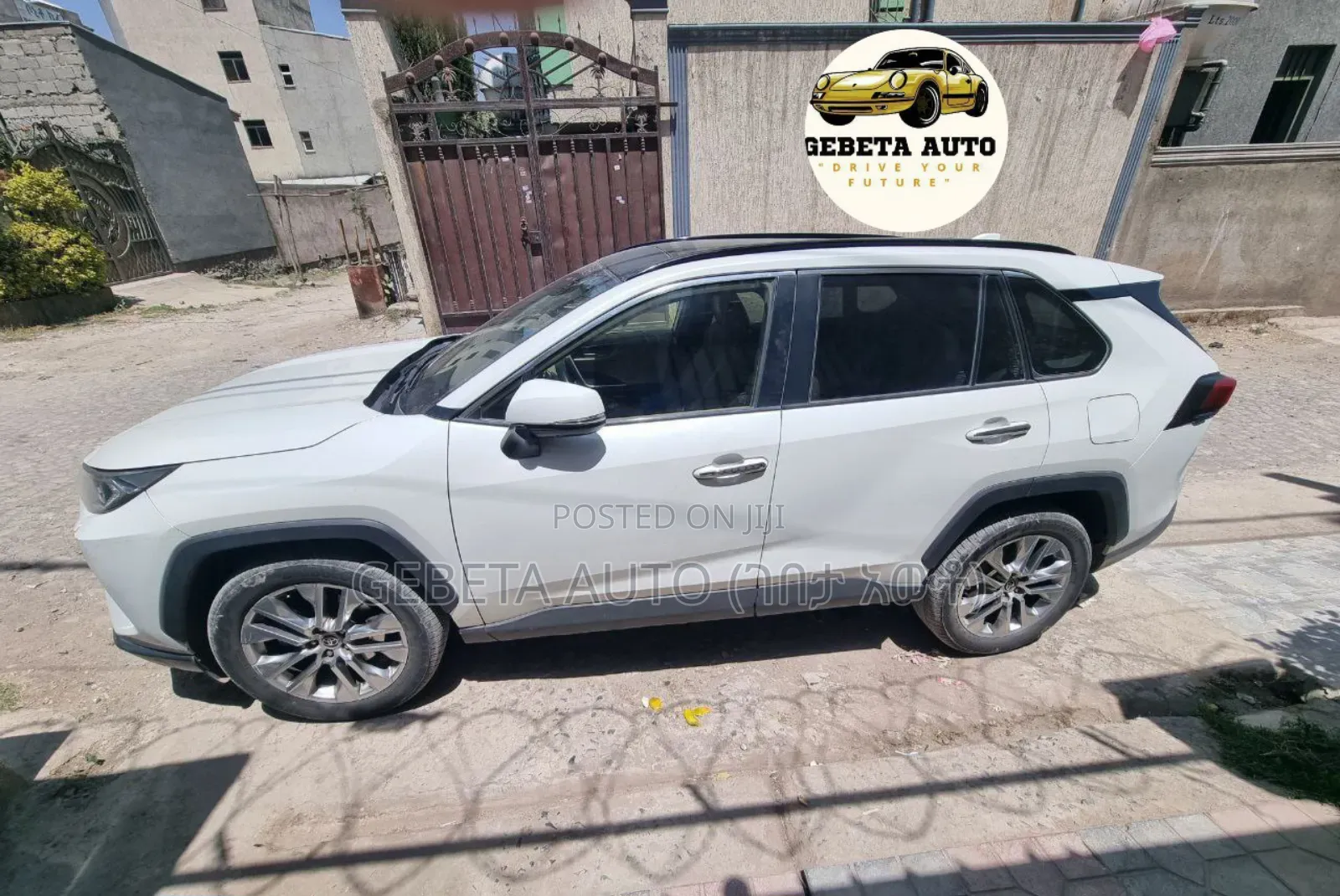 Toyota RAV4 2020 White