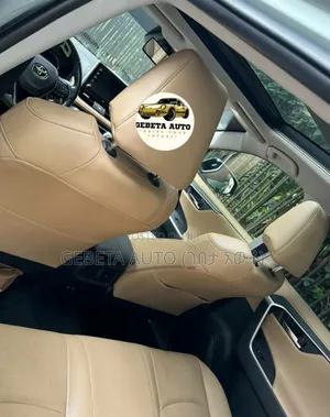 Toyota RAV4 2020 White