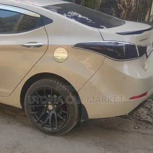 Hyundai Elantra 2015 Ivory