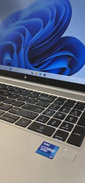 New Laptop HP EliteBook 850 G8 16GB Intel Core I7 SSD 512GB