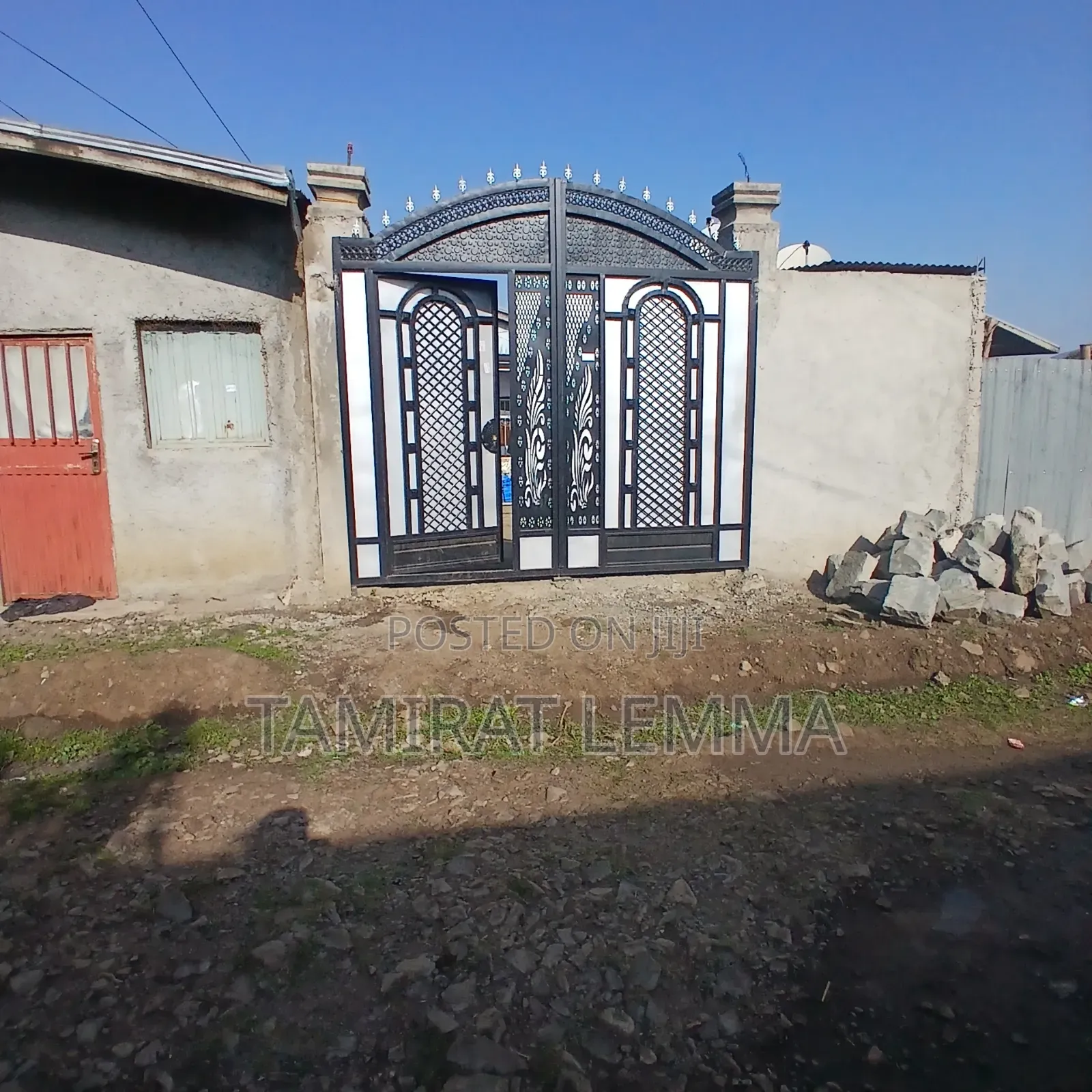 2bdrm Villa in East Shewa for sale