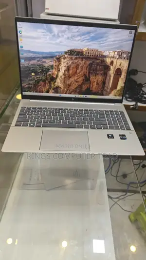 New Laptop HP Pavilion 15 16GB Intel Core I7 SSD 1T