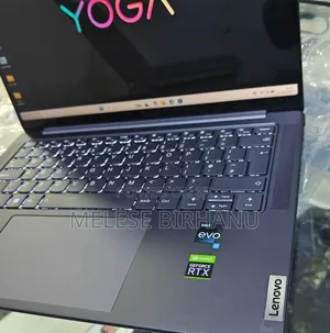 New Laptop Lenovo Yoga 330 32GB Intel Core I7 SSD 1T