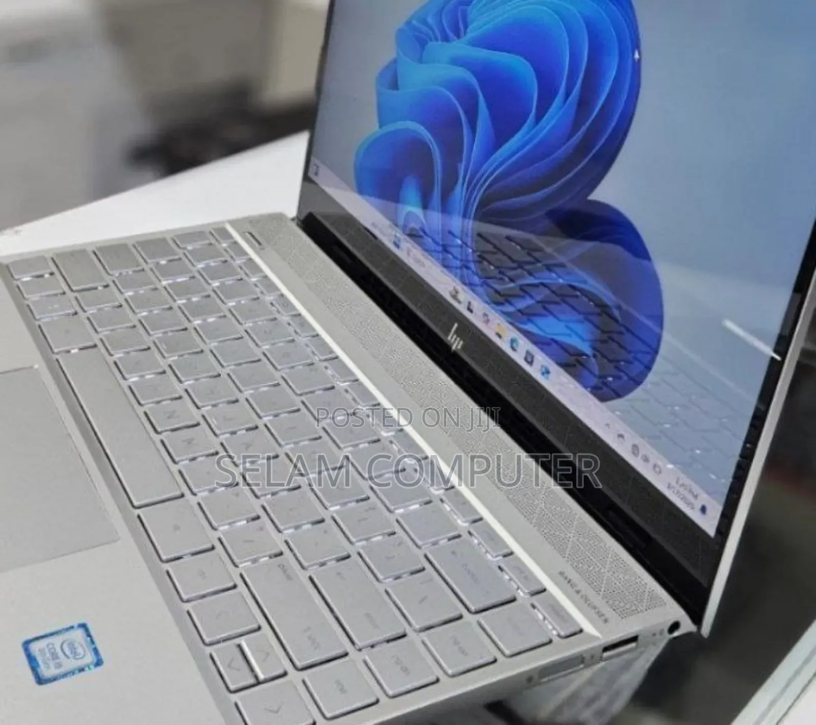 New Laptop HP Envy 6 4GB Intel Core I5 SSD 256GB