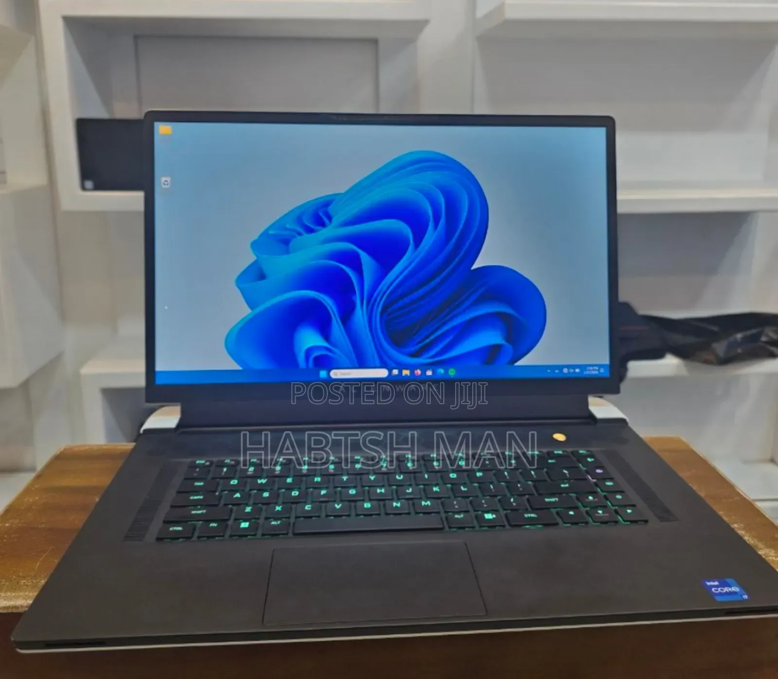 New Laptop Alienware M17x R2 32GB Intel Core I7 SSD 1T