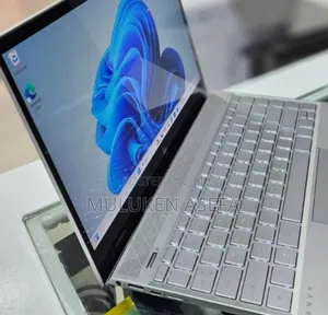 New Laptop HP Envy 14 4GB Intel Core I5 SSD 256GB