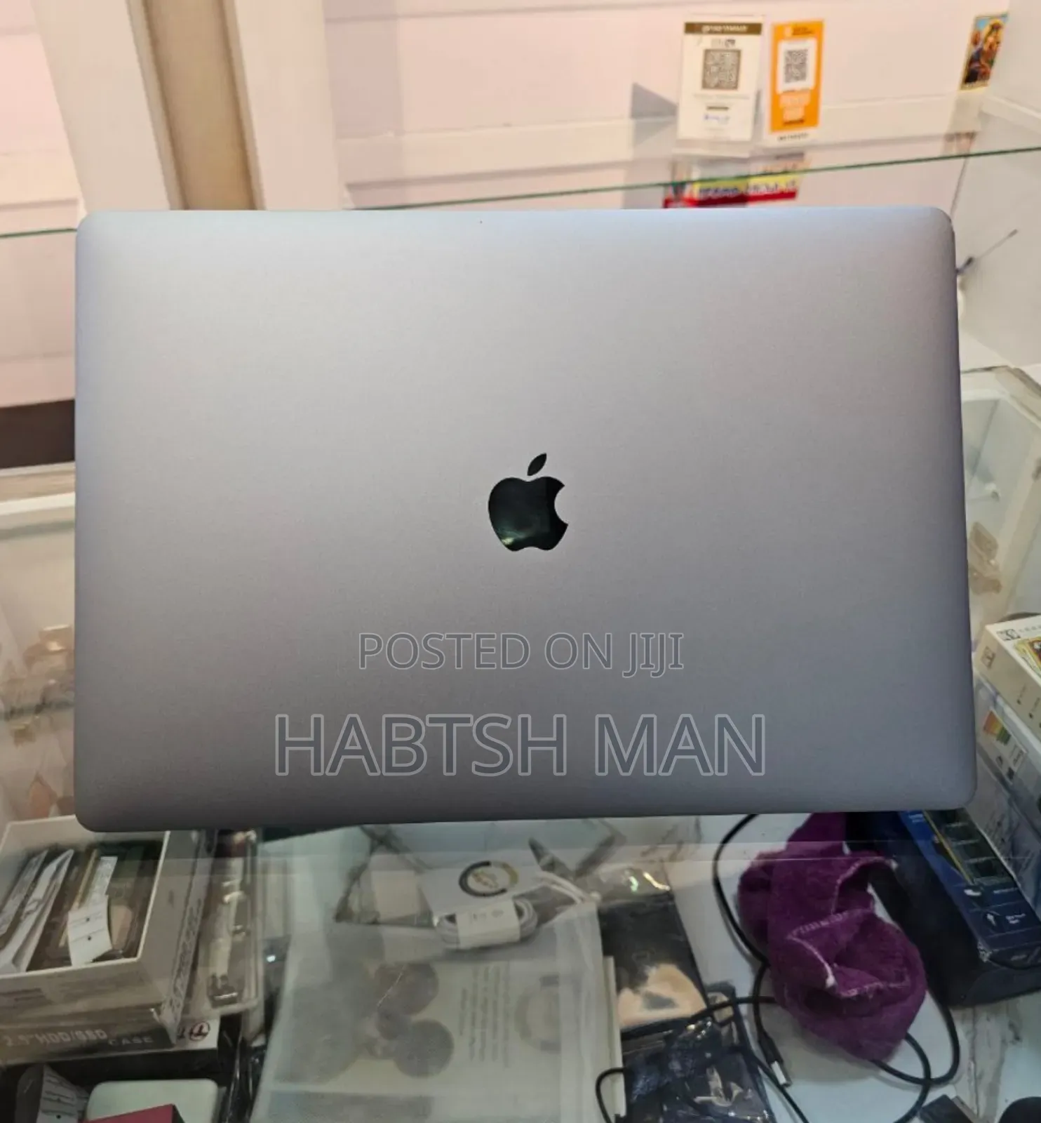 New Laptop Apple MacBook Pro 2017 16GB Intel Core I7 SSD 1T