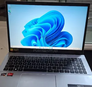 Photo - New Laptop Acer Aspire 3 16GB AMD Ryzen 7 SSD 512GB