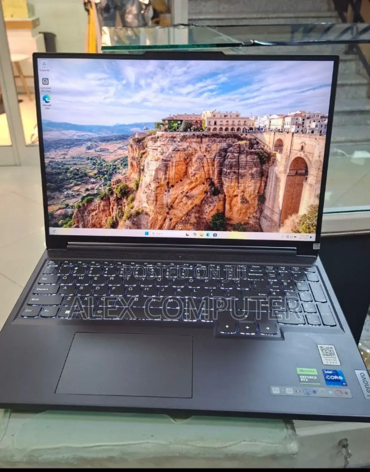 New Lenovo Legion Y7000P IRX9 Gaming Laptop 16GB Intel Core I7 SSD 1T