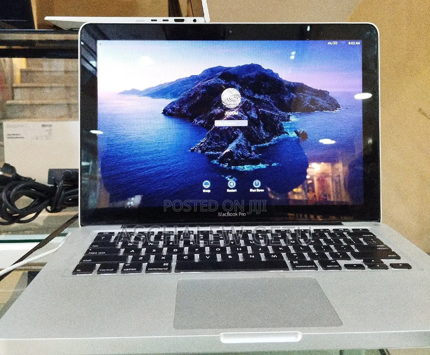 New Laptop Apple MacBook Pro 2012 4GB Intel Core I5 HDD 500GB