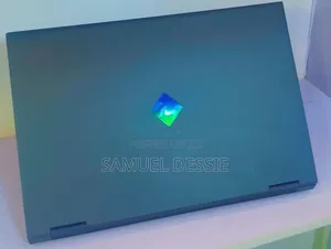 New Laptop HP Omen 15 16GB AMD Ryzen 7 SSD 512GB