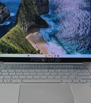 New Laptop HP Pavilion 15 16GB Intel Core I5 SSD 1T