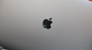 Photo - New Laptop Apple MacBook Pro 2017 16GB Intel Core I7 SSD 250GB