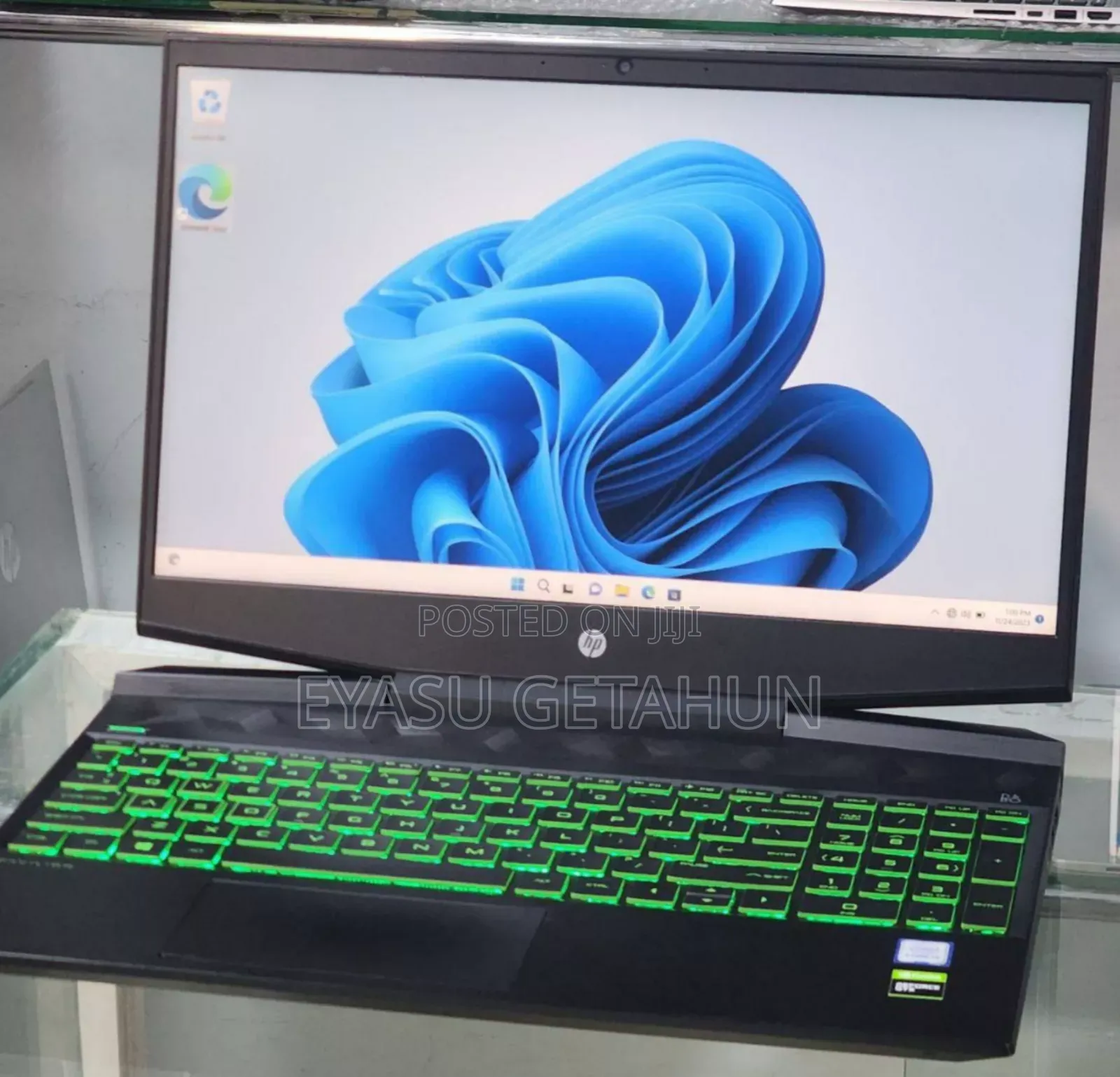 New Laptop HP Pavilion 15 8GB Intel Core I5 SSD 1T