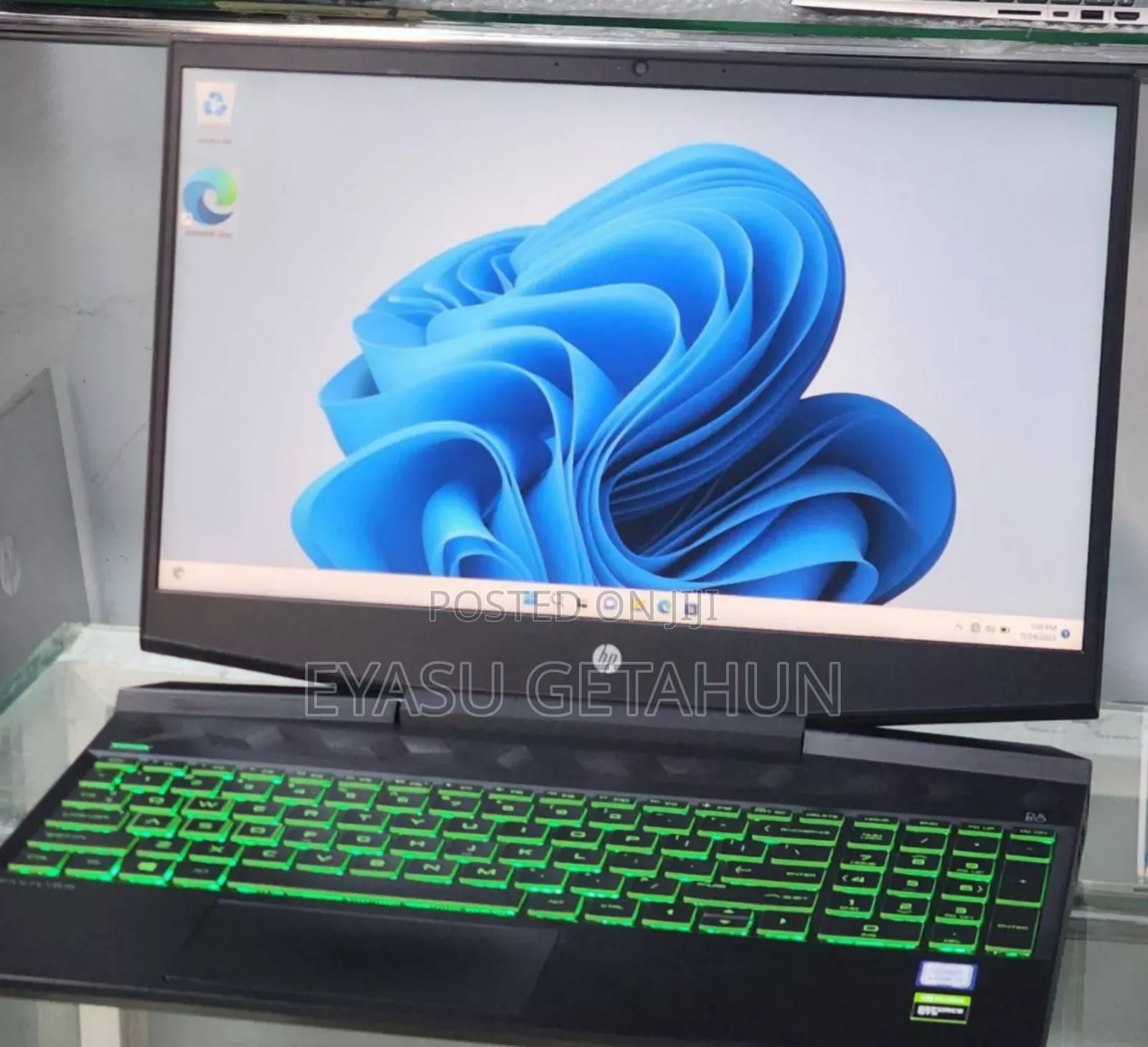 New Laptop HP Pavilion 15 8GB Intel Core I5 SSD 1T