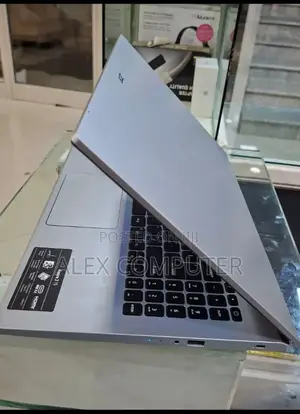 New Laptop Acer Aspire 3 16GB AMD Ryzen 7 SSD 512GB