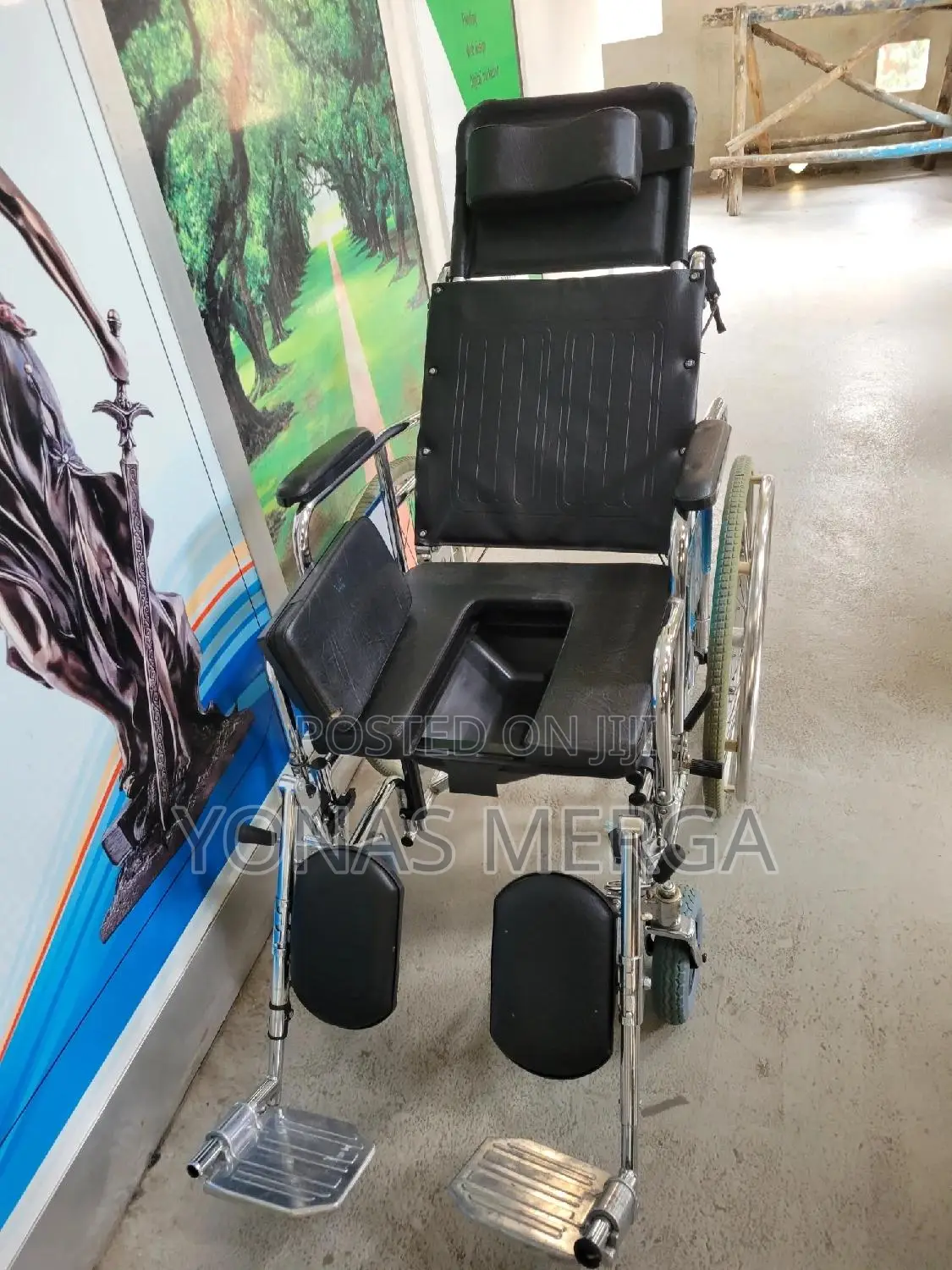 Reclining Wheelchair巾وdetachable Arm Nest Elevating Footrest