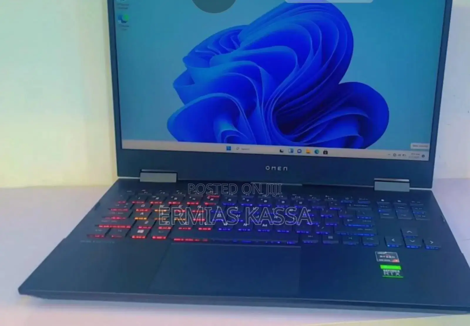 New Laptop HP Omen 15t 16GB AMD Ryzen 7 SSD 512GB