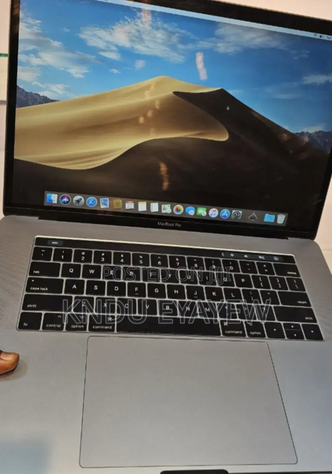 New Laptop Apple MacBook Pro 2017 16GB Intel Core I7 SSD 1T