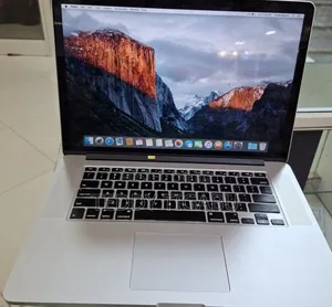 New Laptop Apple MacBook Pro 16GB Intel Core I7 SSD 256GB