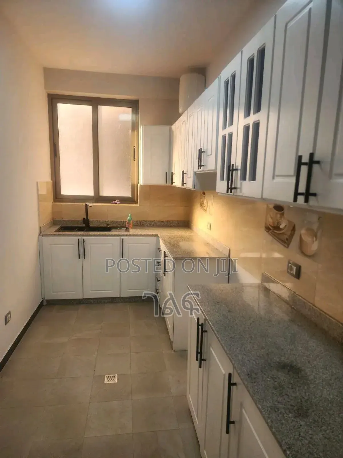 2bdrm Apartment in የግል ሪልስቴት አልሚ የገነባው, Bole for sale