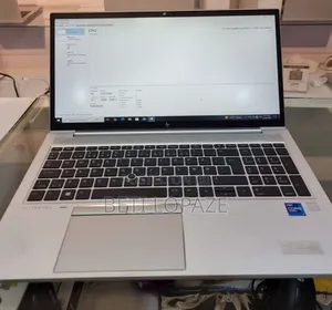 New Laptop HP EliteBook 860 G10 16GB Intel Core I7 SSD 512GB