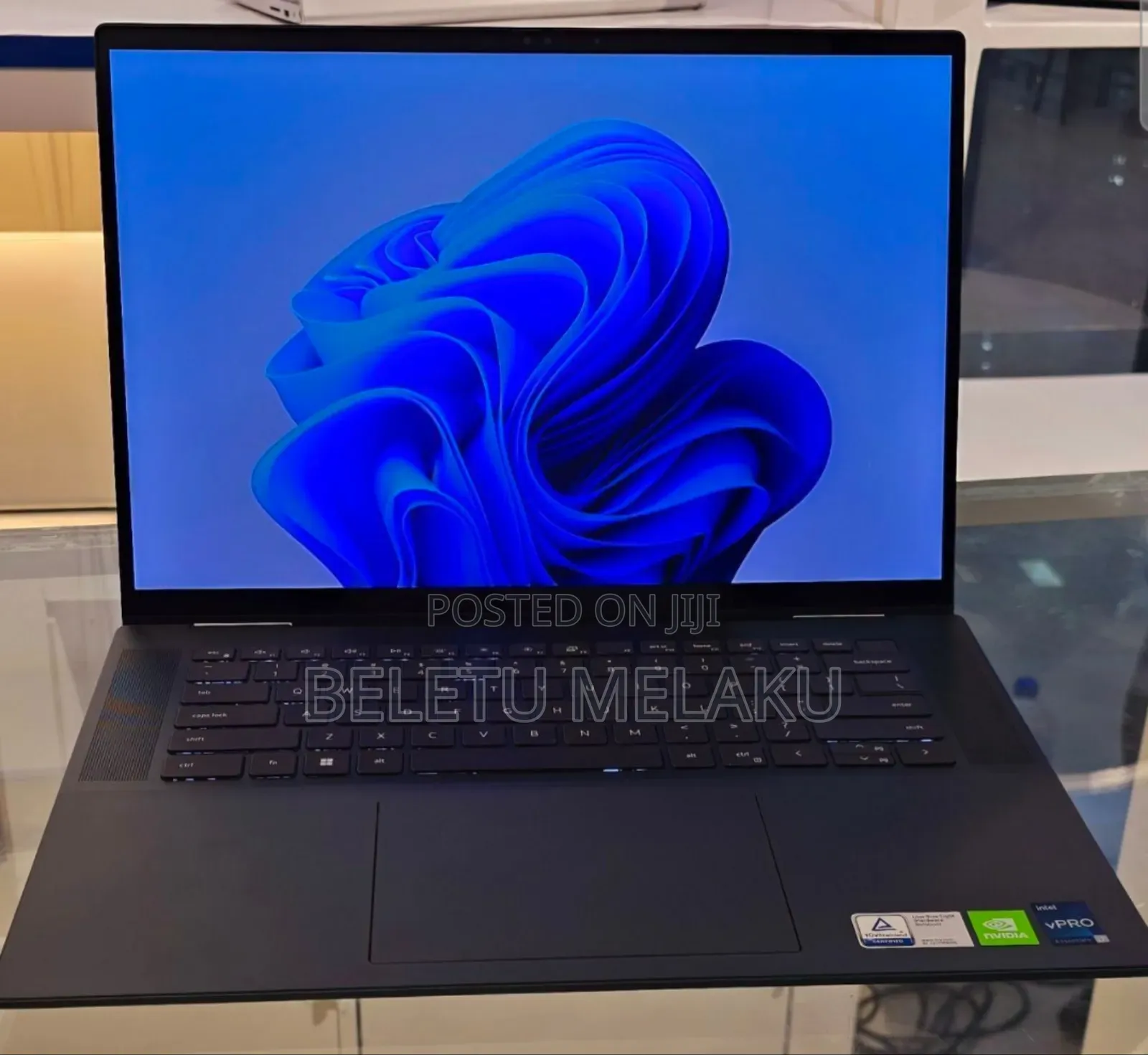 New Laptop Dell Inspiron 15 16GB Intel Core I7 SSD 1T