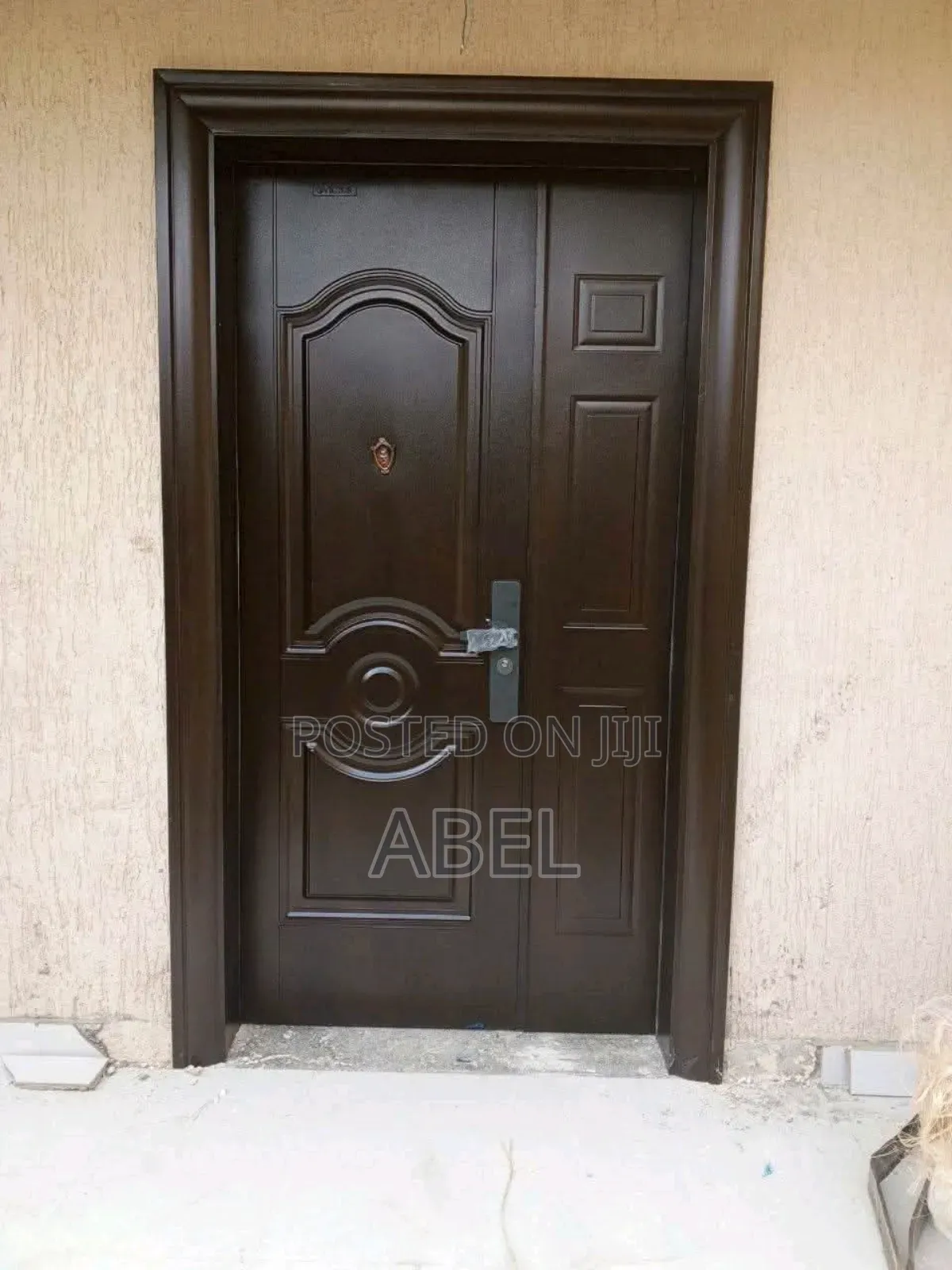 ጠንካራ በር Victor Door