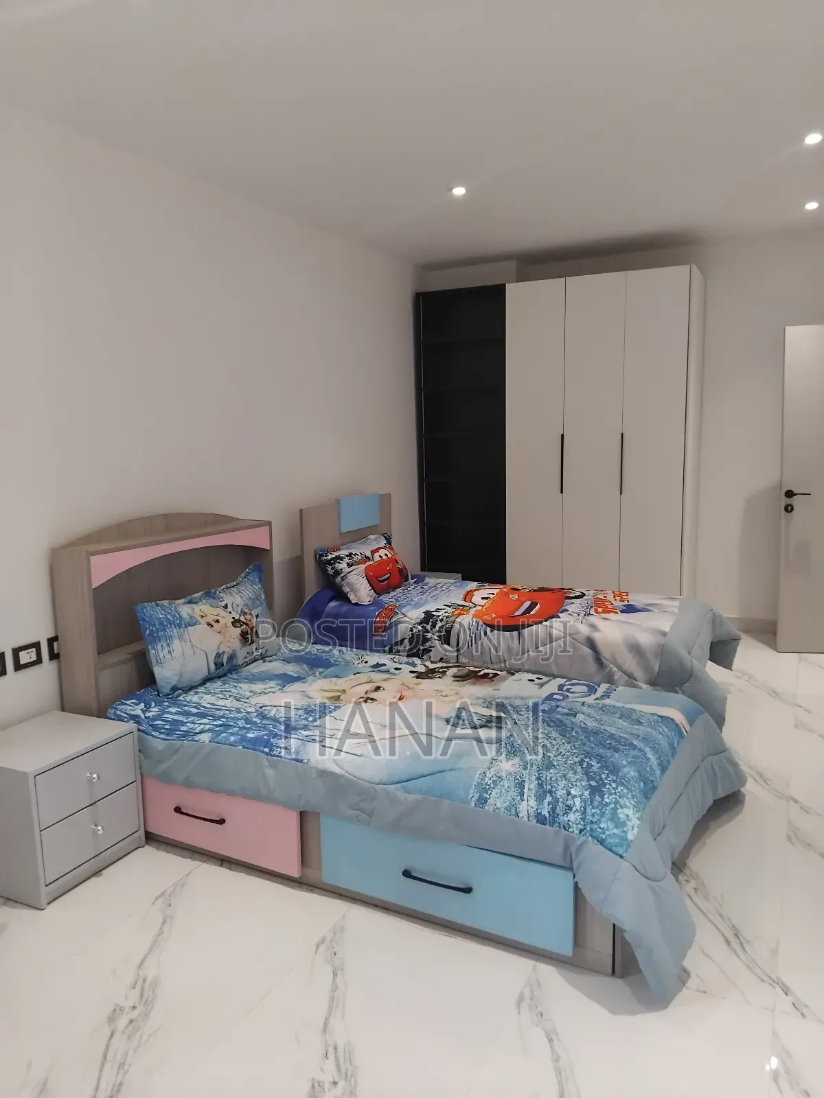 3bdrm Apartment in Shola, Yeka for sale