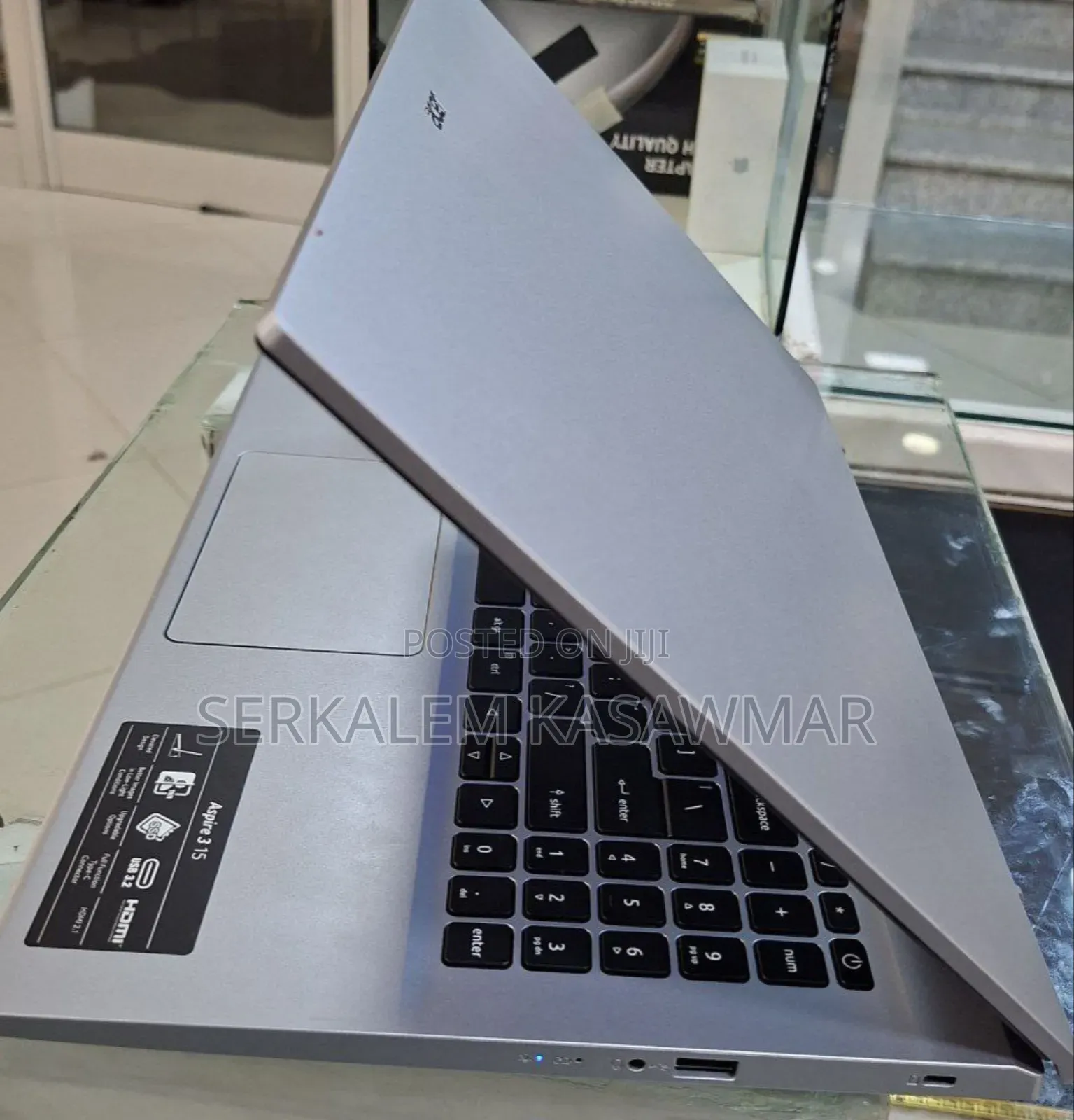 New Laptop Acer Aspire 3 16GB AMD Ryzen 7 SSD 512GB