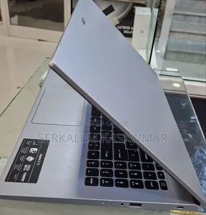 Photo - New Laptop Acer Aspire 3 16GB AMD Ryzen 7 SSD 512GB