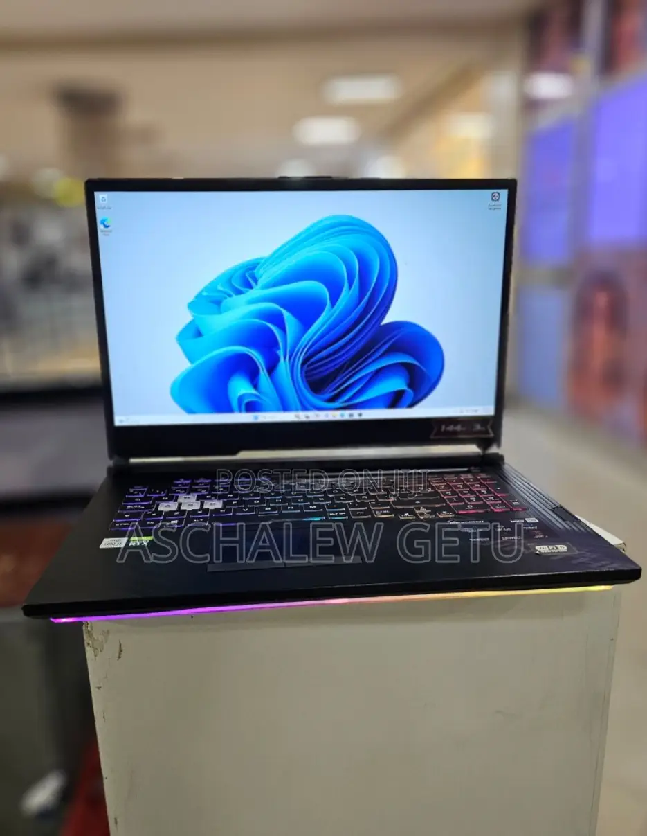 New Laptop Asus ROG Strix G15 32GB Intel Core I7 SSD 1T