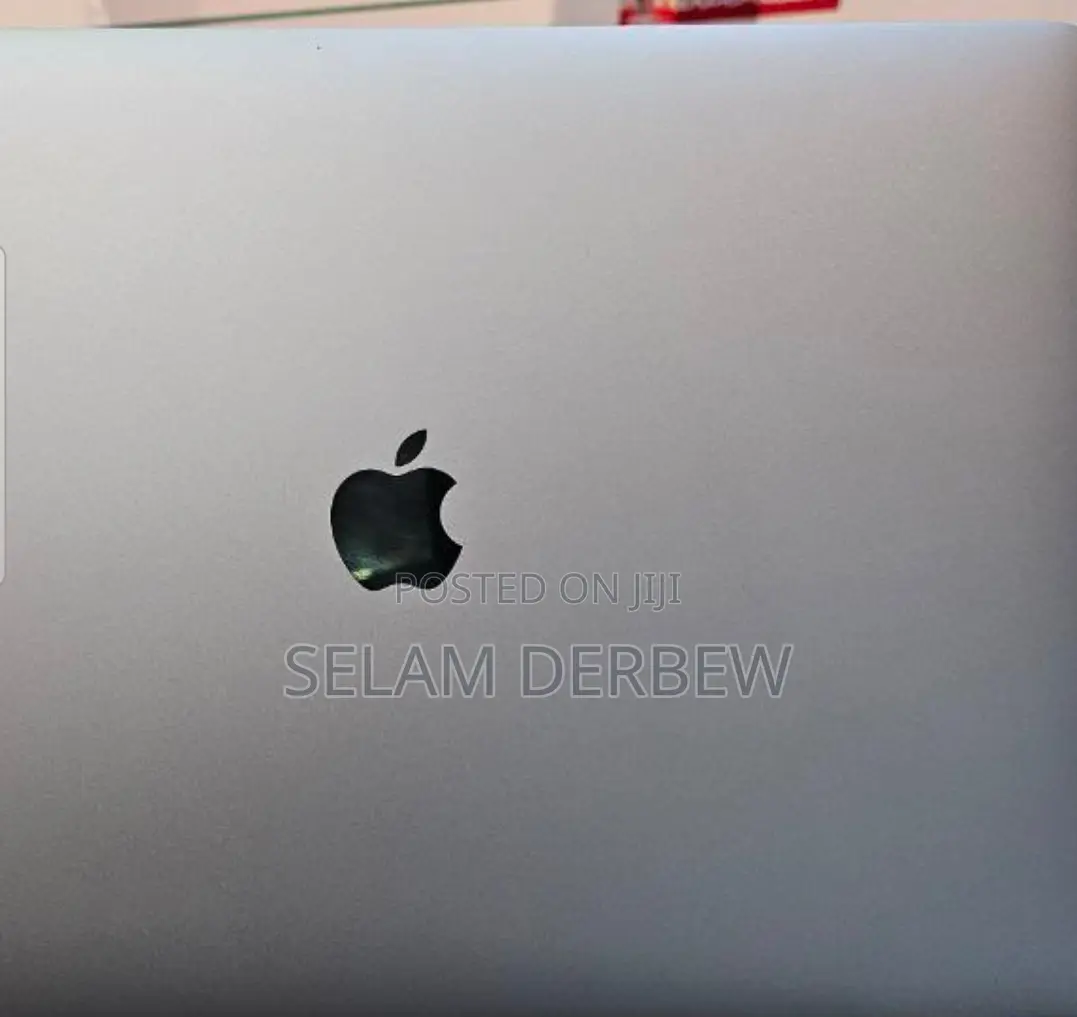 New Laptop Apple MacBook Pro 2017 16GB Intel Core I5 SSD 1T