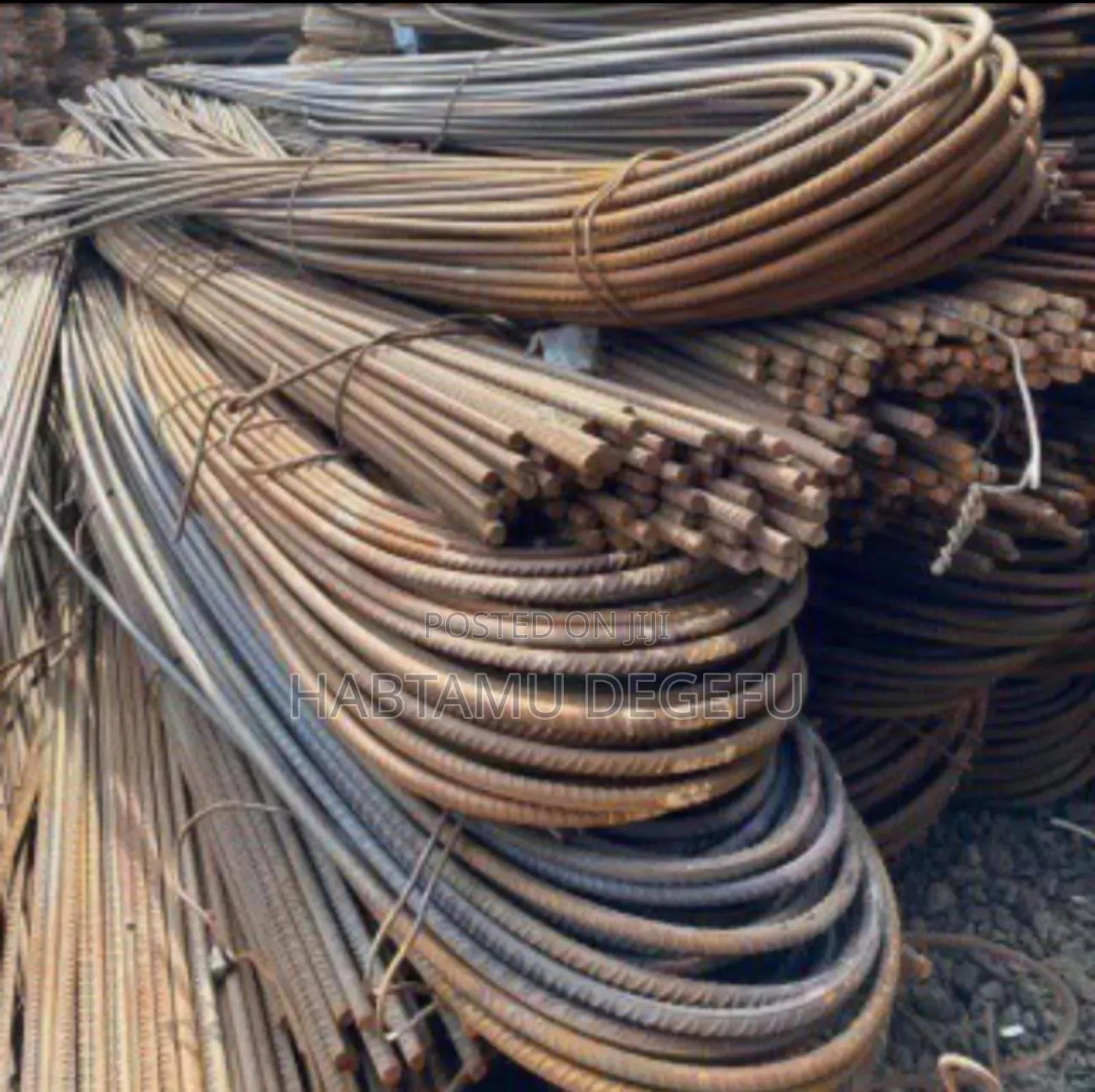 ፌሮ ብረት Metal Still