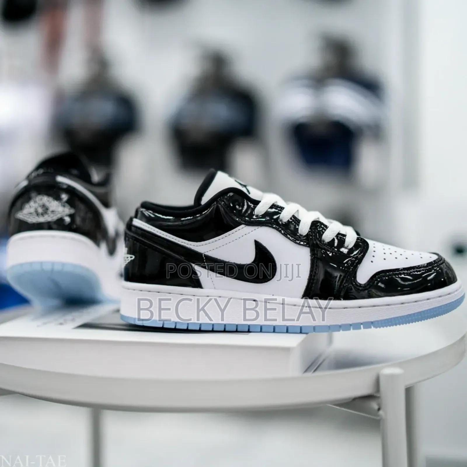 Air Jordan 1 Low Shoes